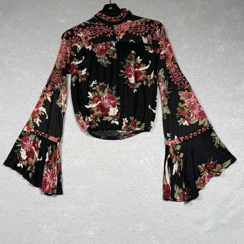 Free People Shirt Women’s Size XS Bainbridge Embroidered Cold Shoulder Top